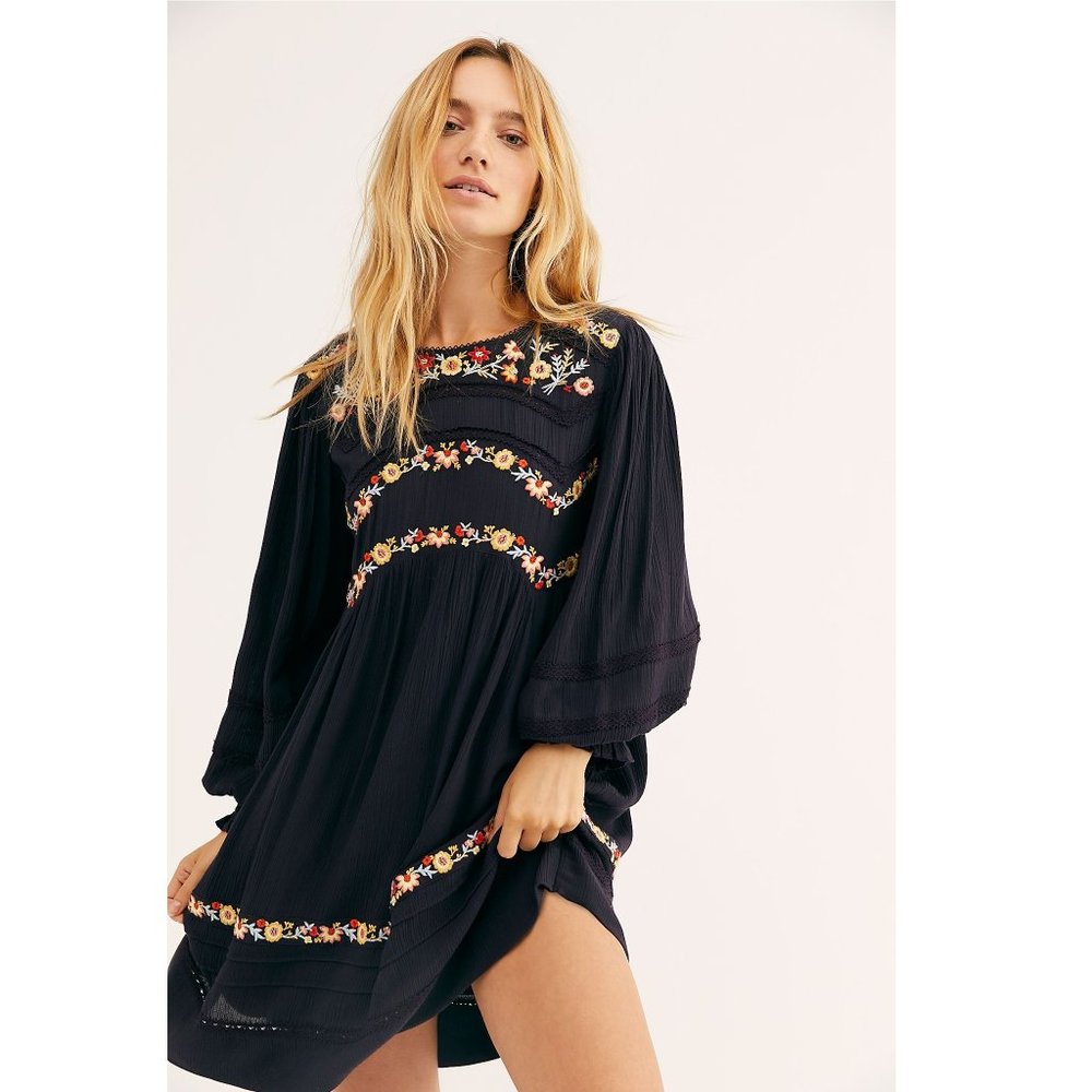 NWT! Free People Pasadena Embroidered Dress